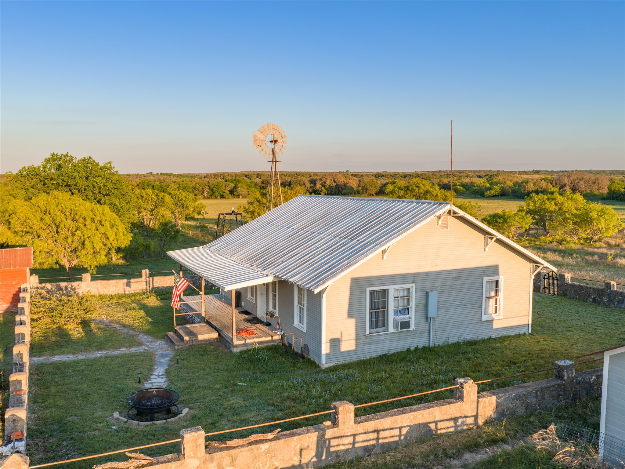 000 Fm 1702 Gustine TX 76455