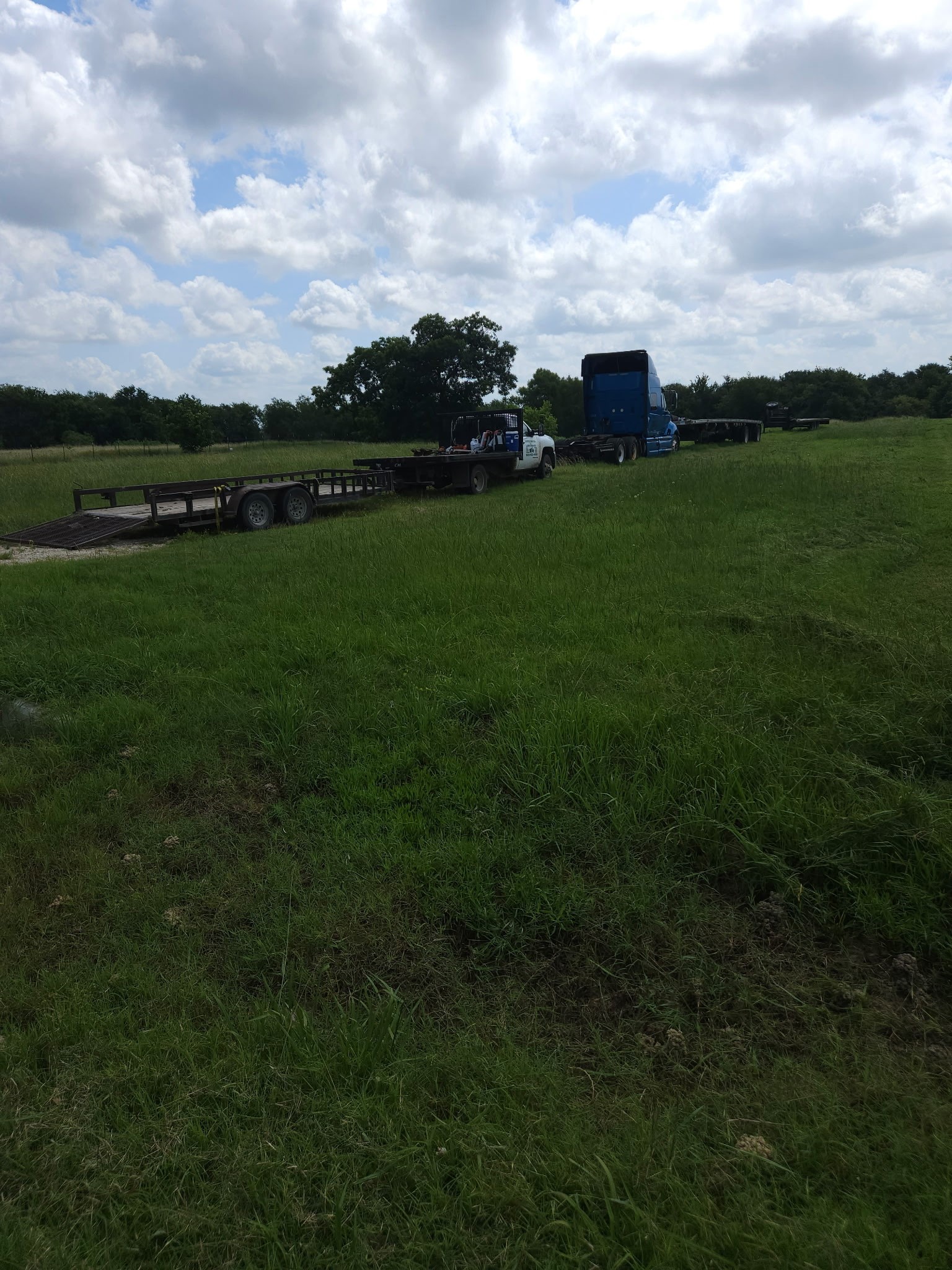 307 N Spikes Road Corsicana TX 75110