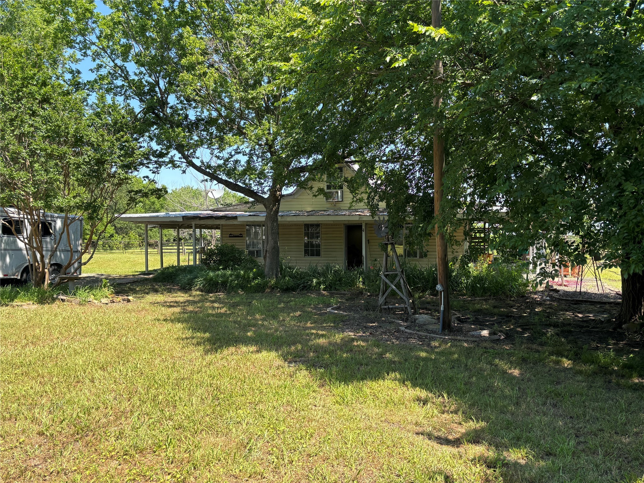 2516 County Road 1017 Wolfe City TX 75423