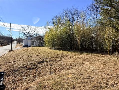 501 W Walker Street Denison TX 75020