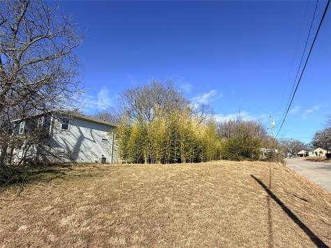 501 W Walker Street Denison TX 75020