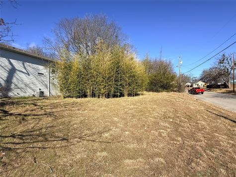 501 W Walker Street Denison TX 75020