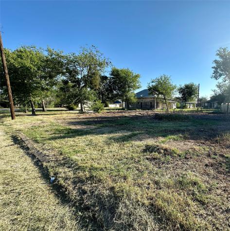 315 W Cedar Street Coleman TX 76834