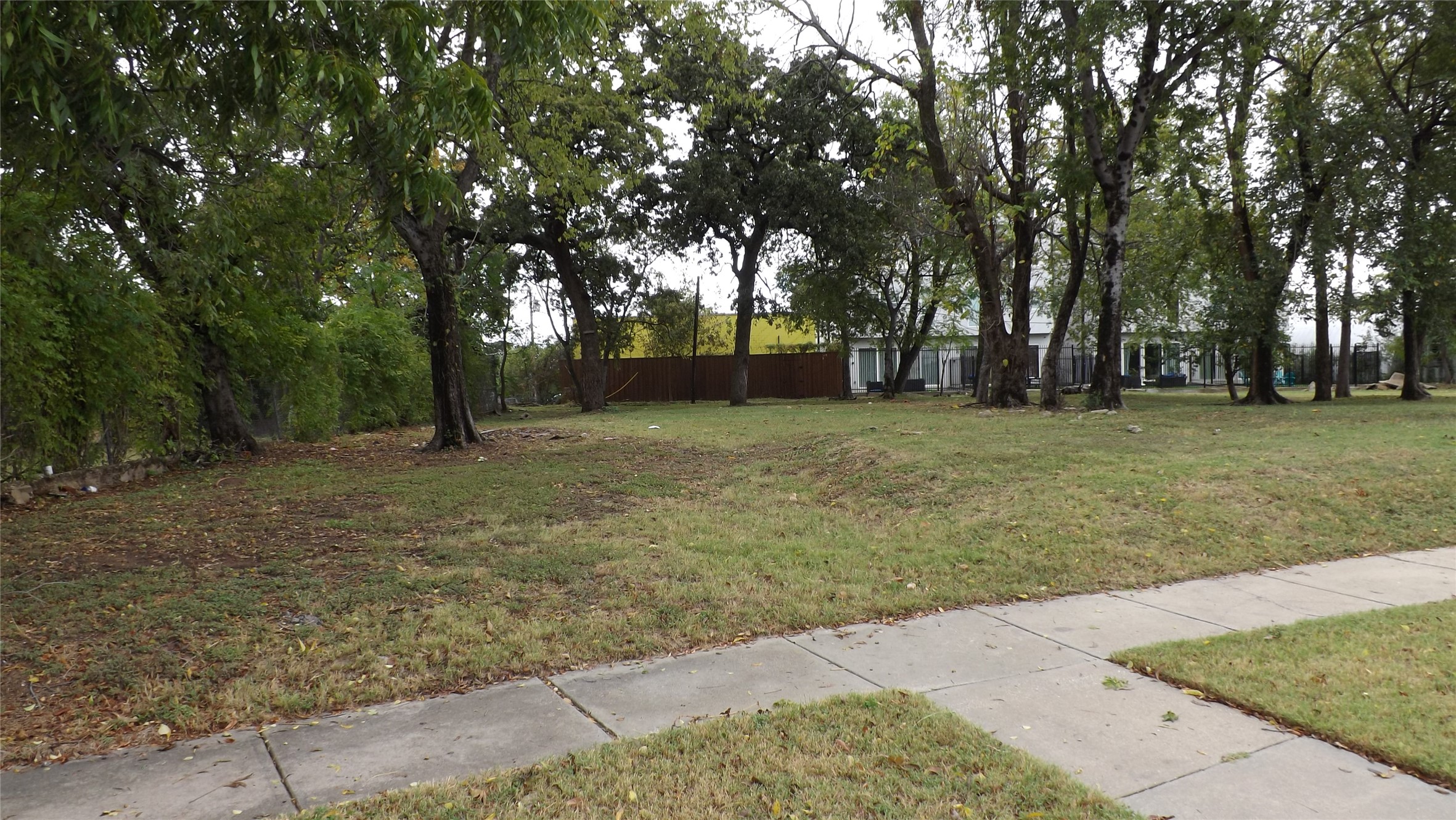 1514 Sullivan Drive Dallas TX 75215