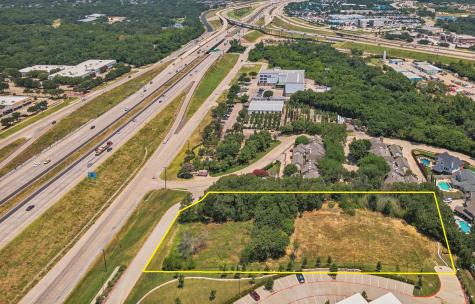 3601 William D Tate Avenue Grapevine TX 76051