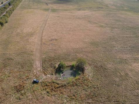 5646 N Us Highway 69 Celeste TX 75423