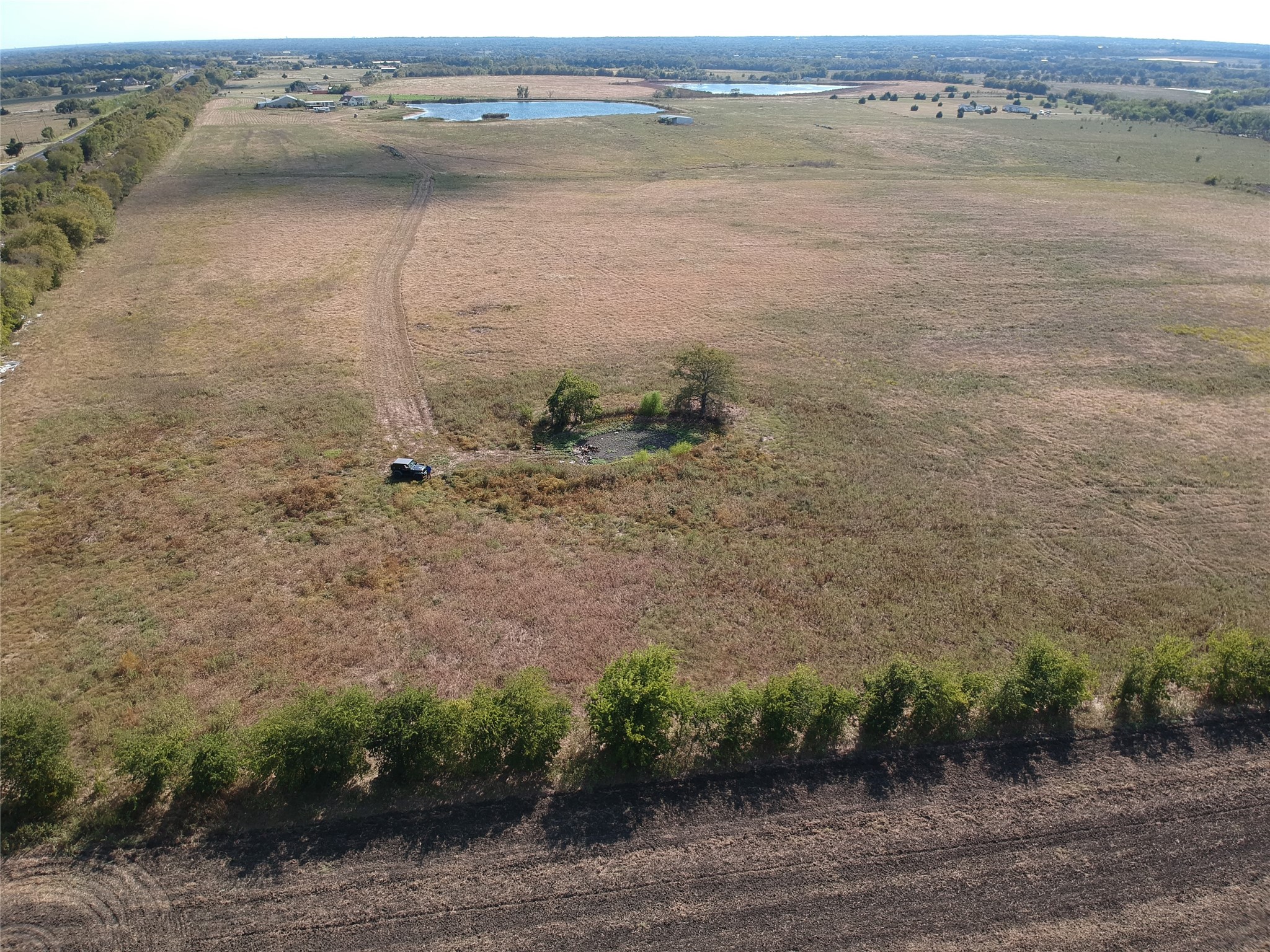 5646 N Us Highway 69 Celeste TX 75423