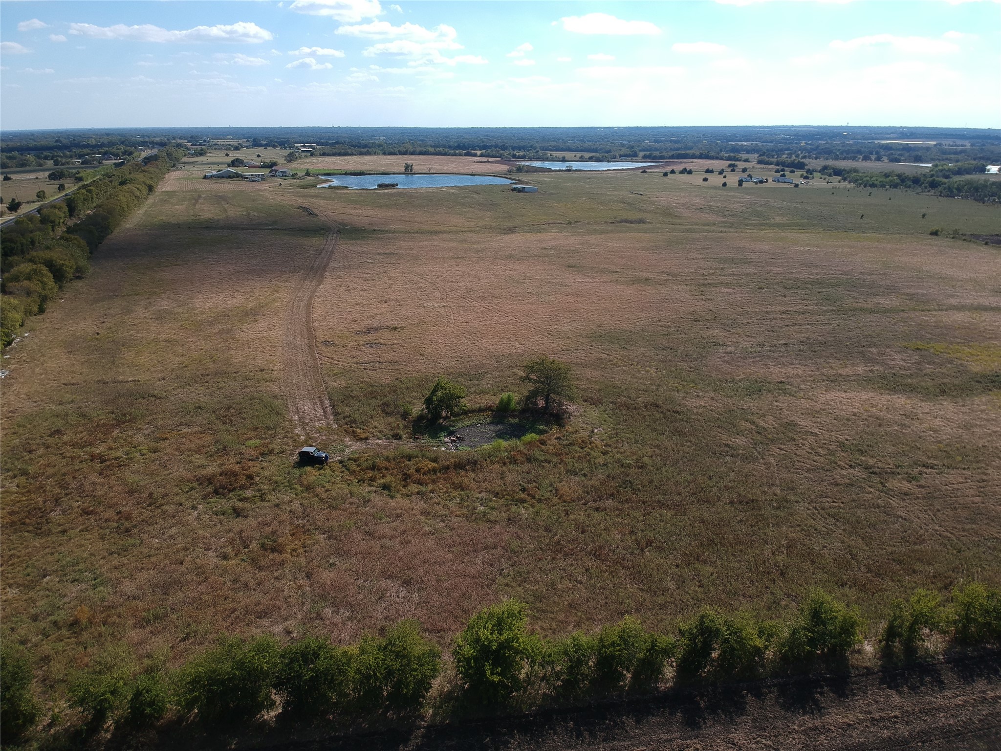 5646 N Us Highway 69 Celeste TX 75423