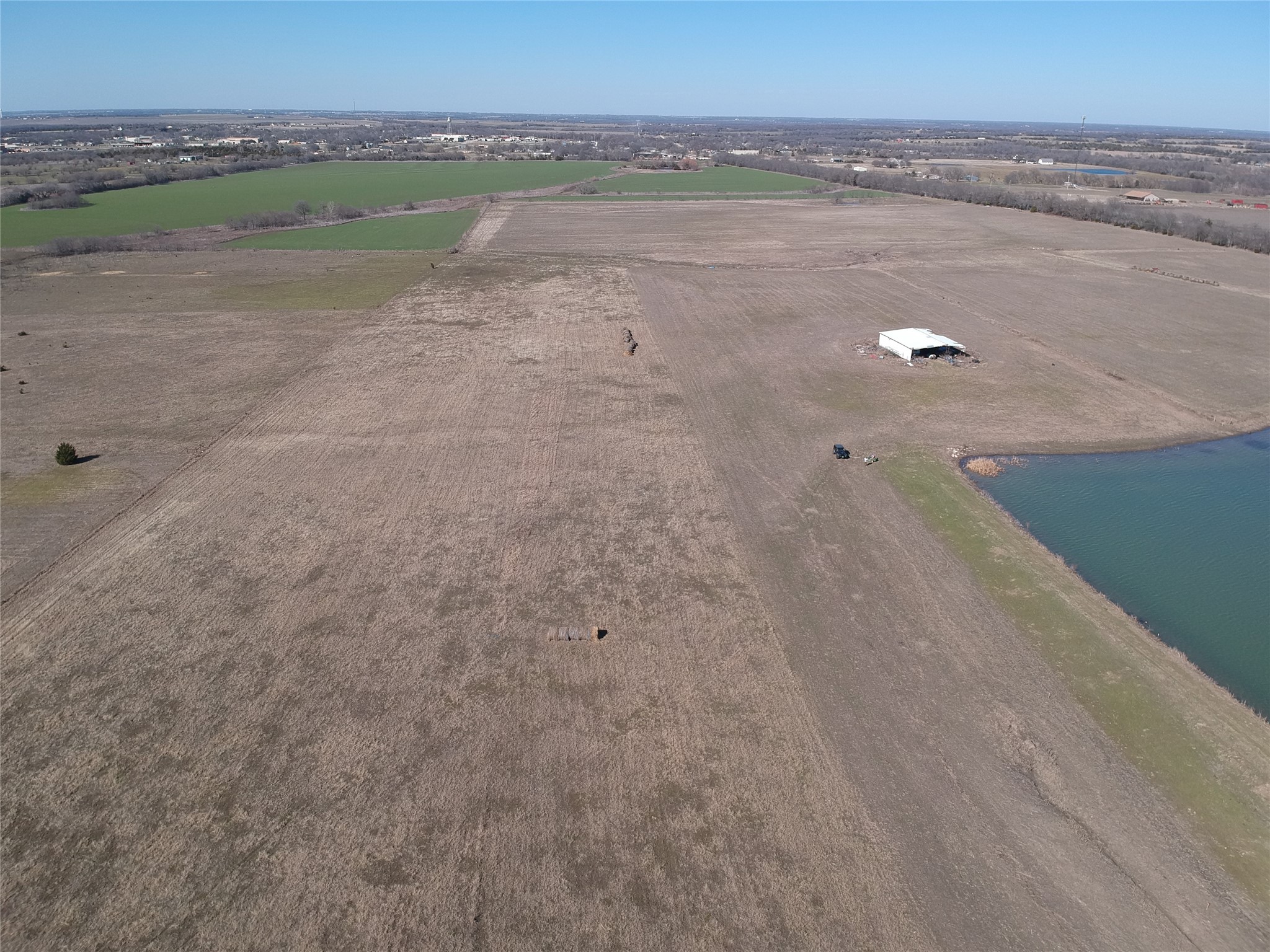 5646 N Us Highway 69 Celeste TX 75423