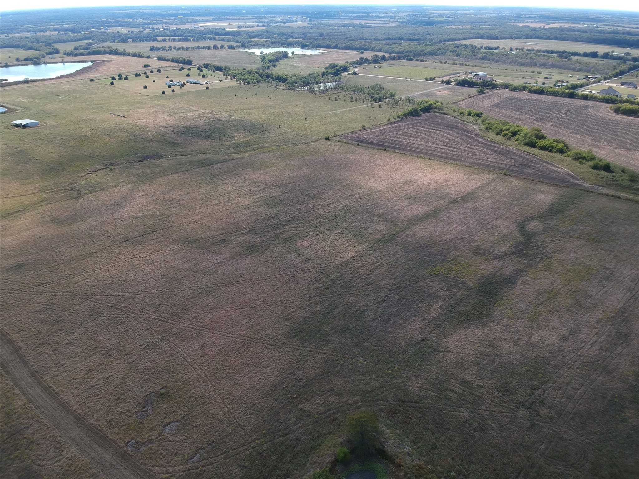 5646 N Us Highway 69 Celeste TX 75423