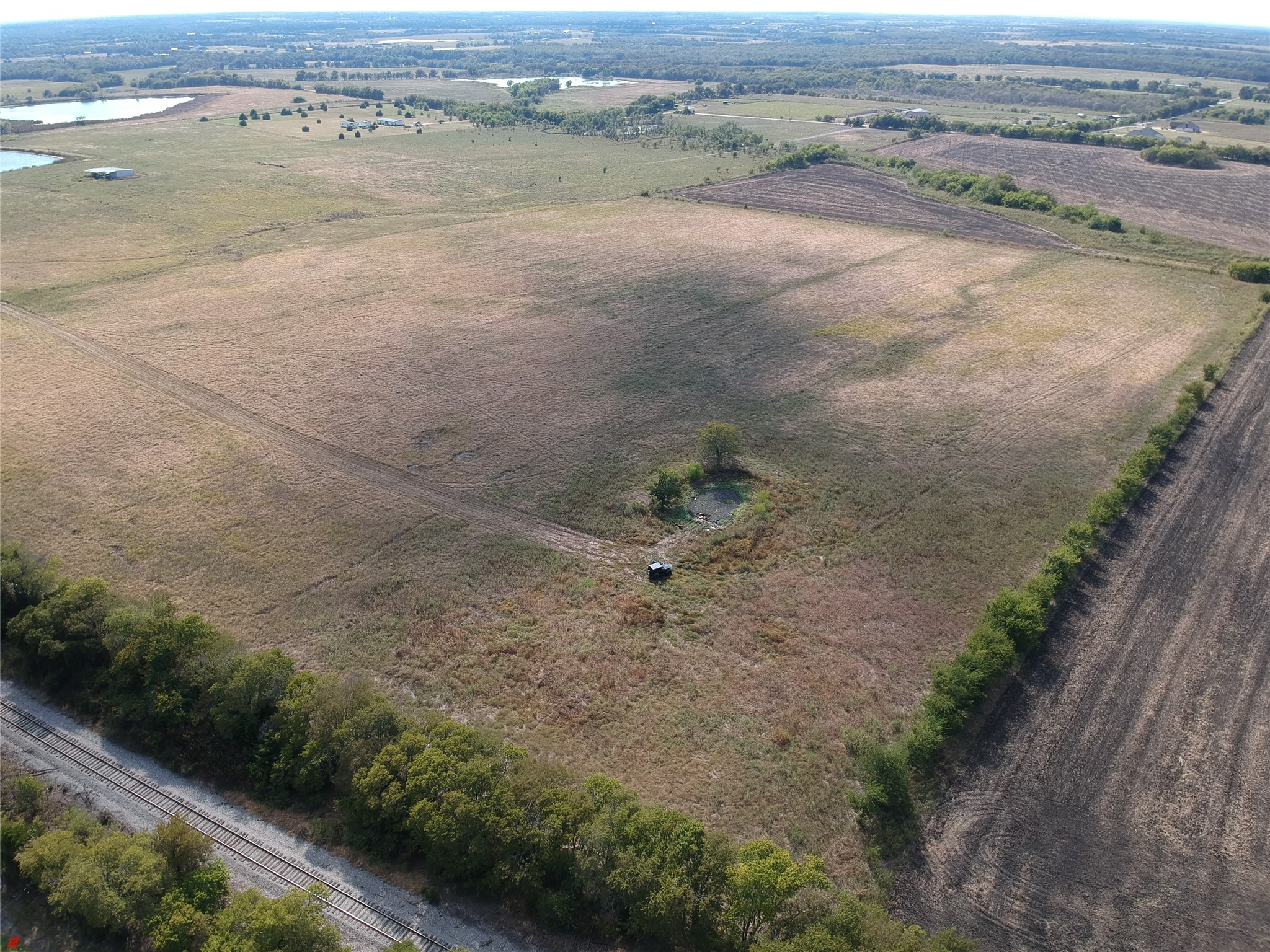 5646 N Us Highway 69 Celeste TX 75423