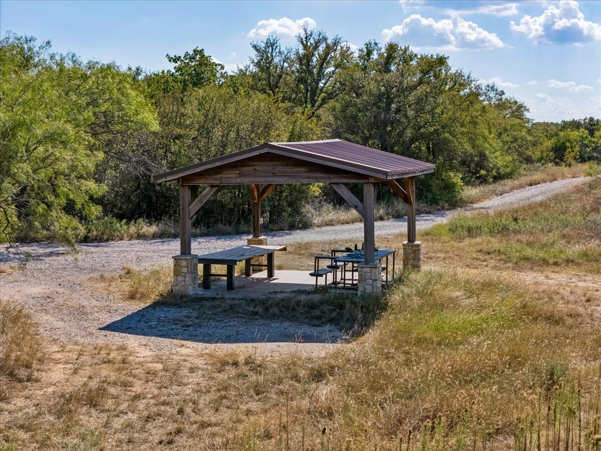 1812 Co 114 Road Mingus TX 76463