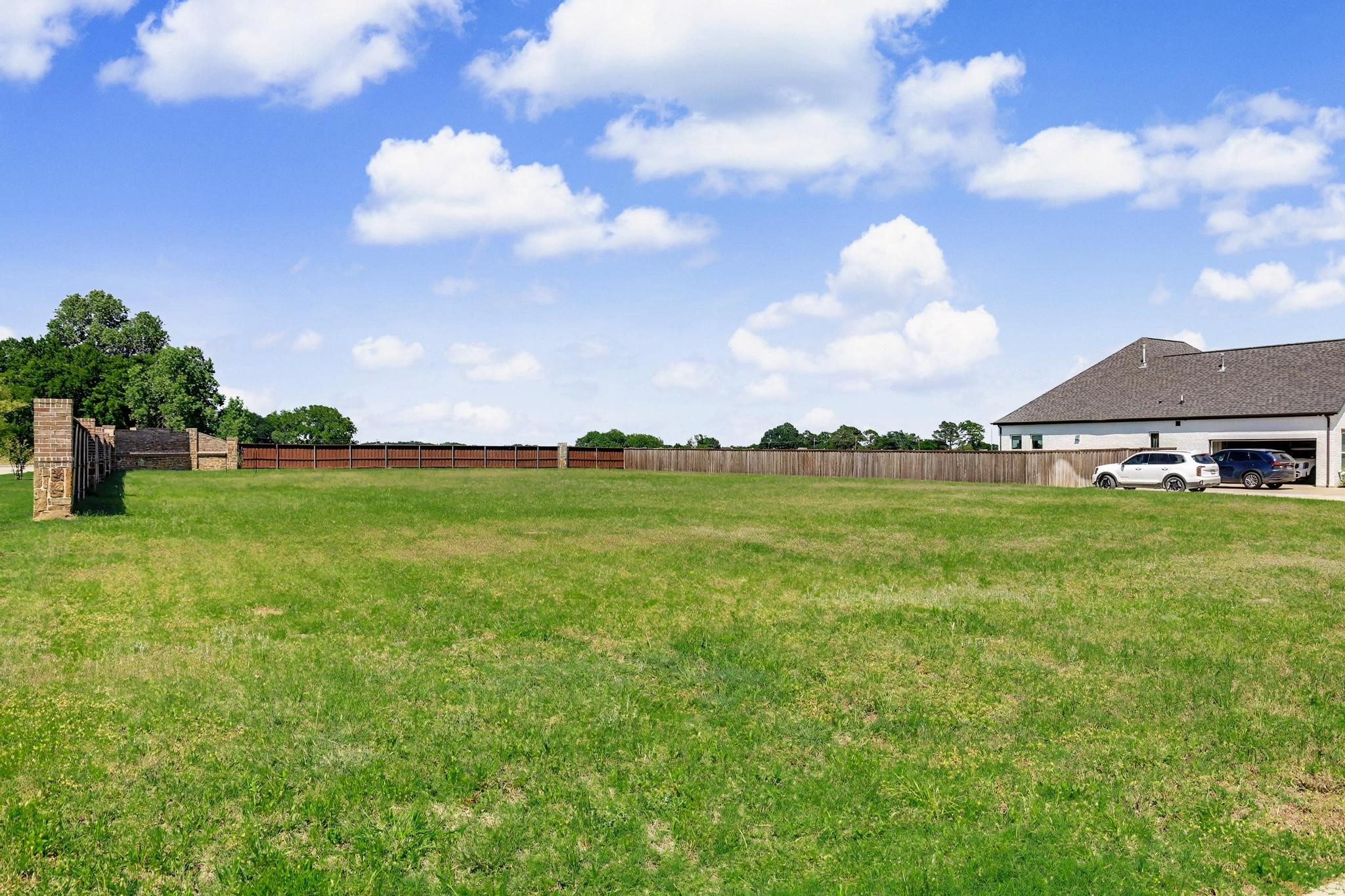 100 Chisolm Trail Pottsboro TX 75076