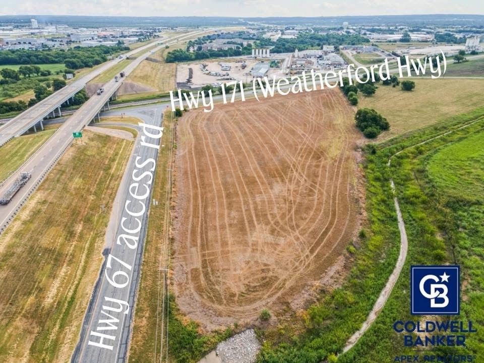 2303 Weatherford Highway Cleburne TX 76033