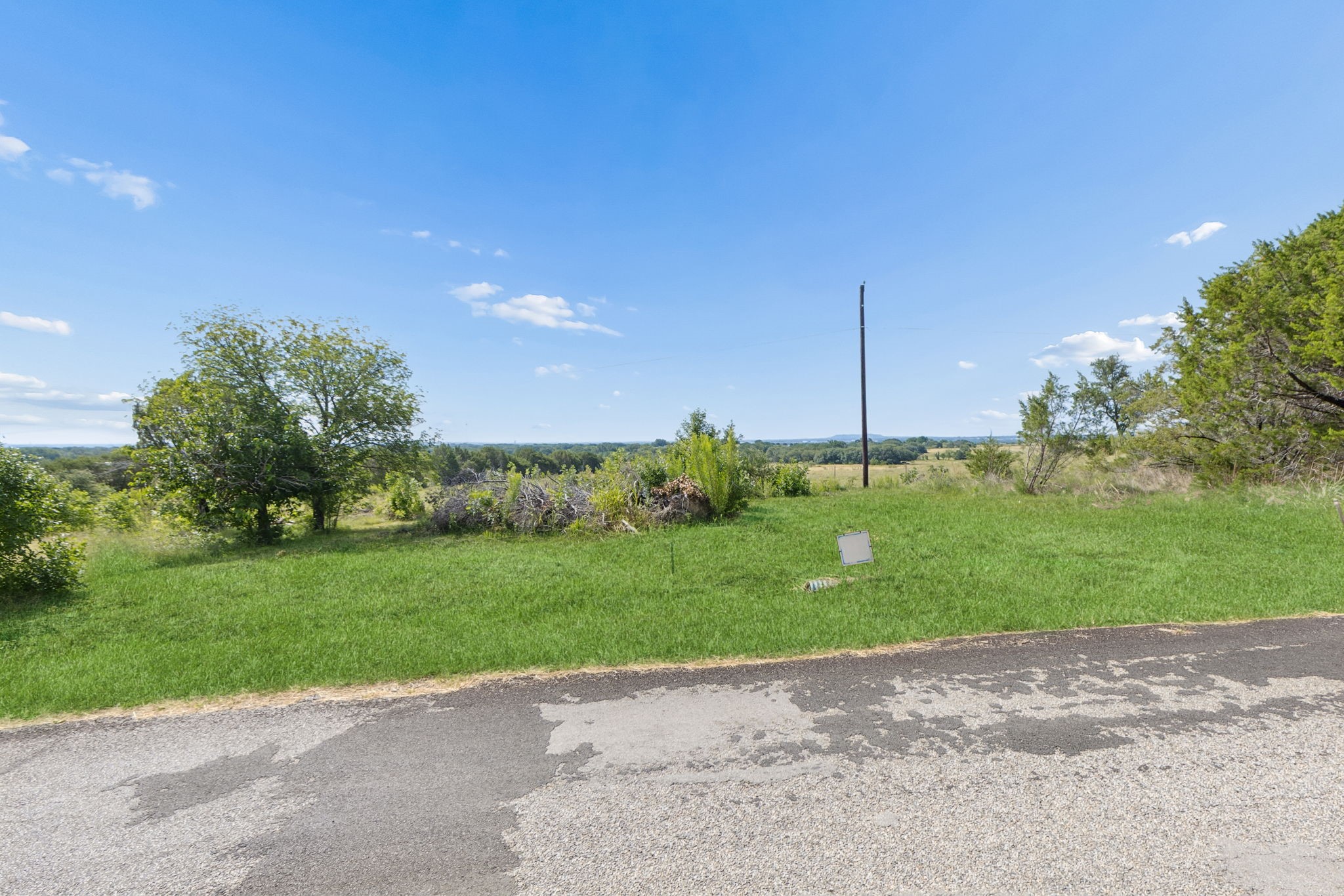3411 Oak Hill Drive Granbury TX 76048
