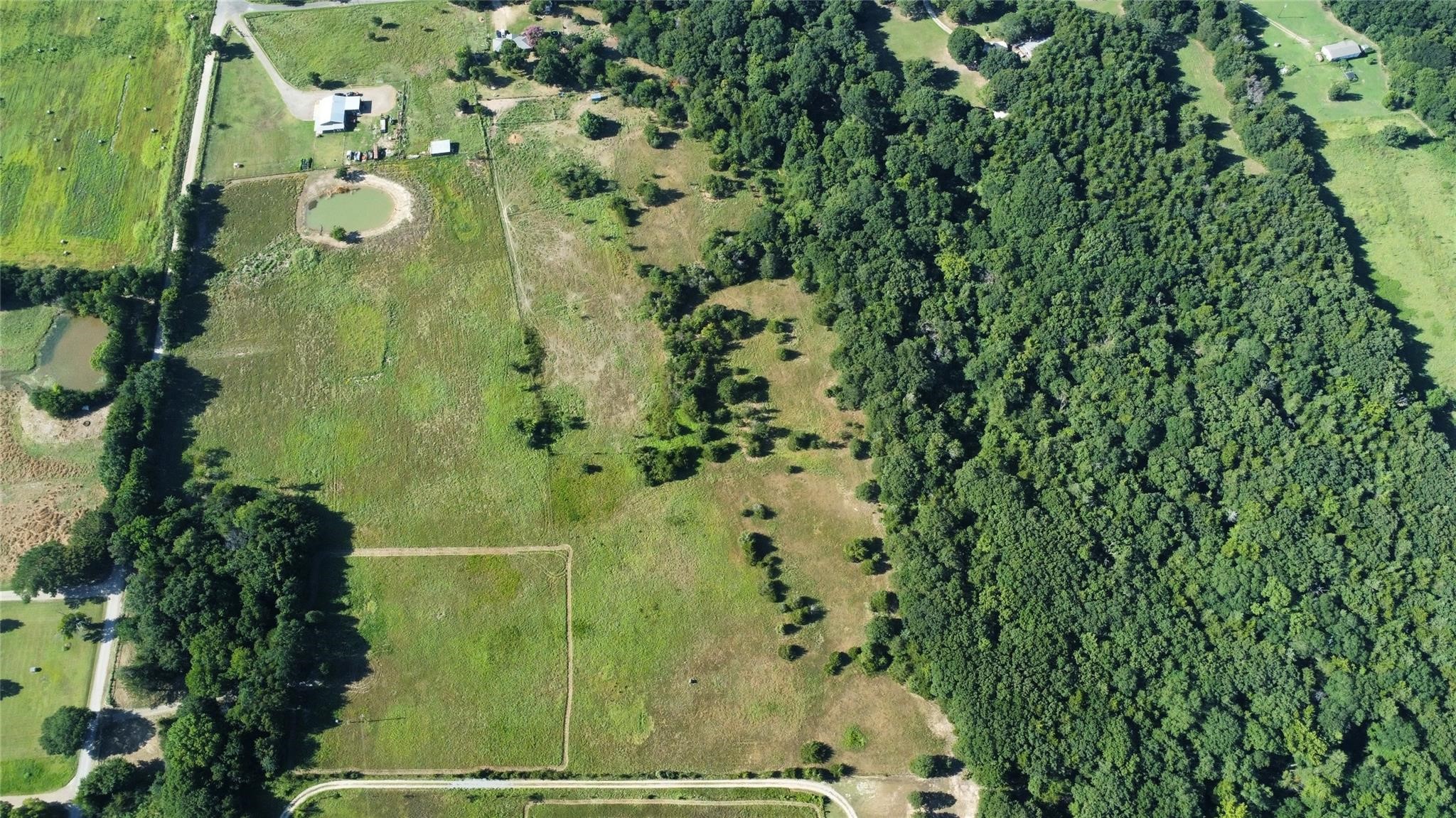 1979 County Road 1135 Ravenna TX 75476