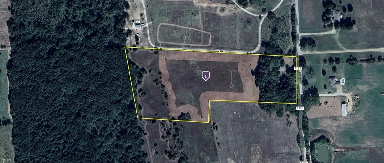 1979 County Road 1135 Ravenna TX 75476