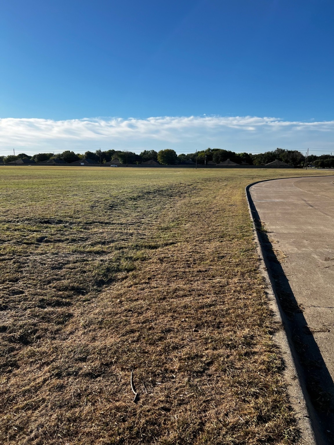 501 W Wintergreen Road W Desoto TX 75115