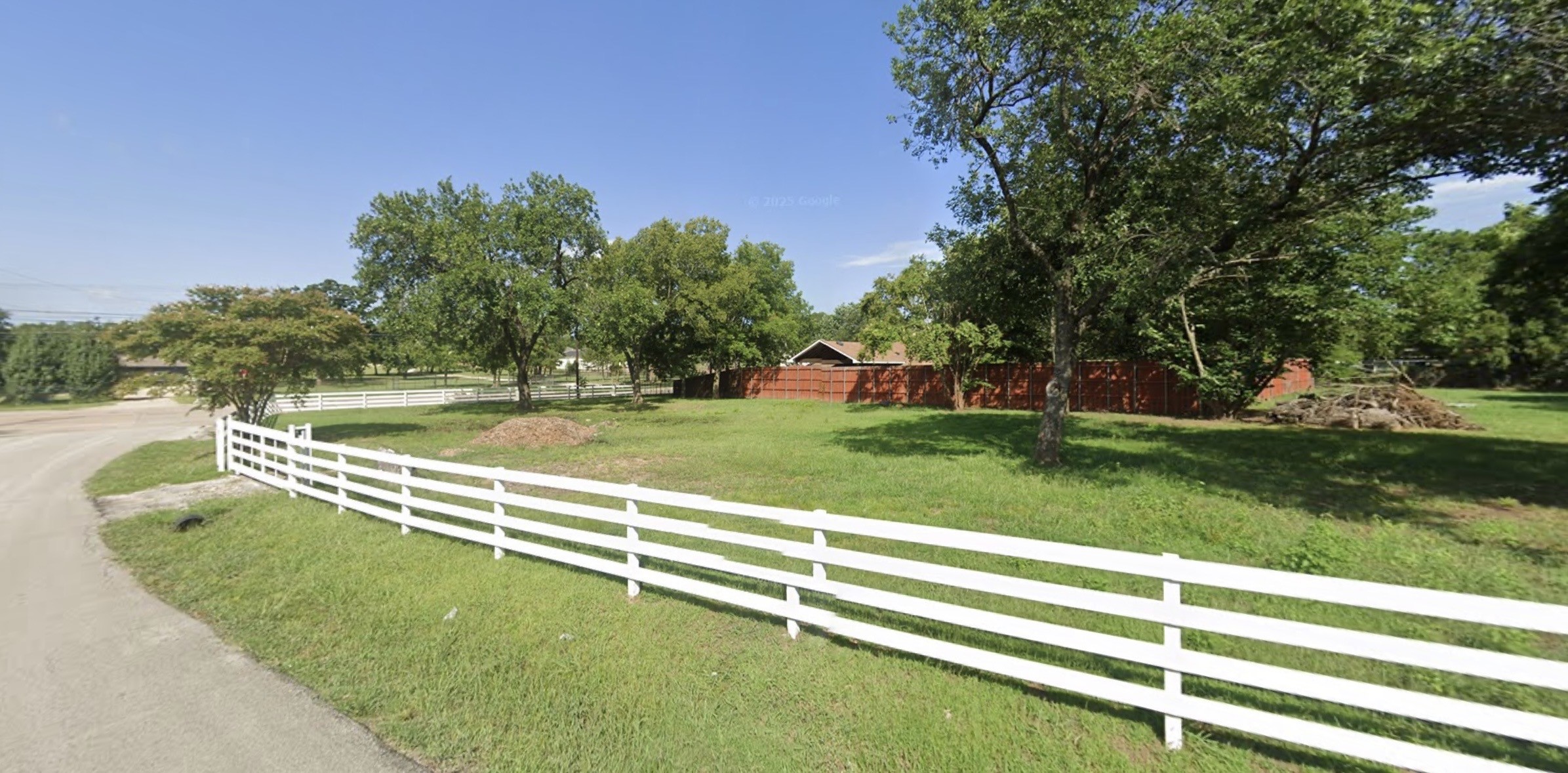 939 & 933 Applegate Drive Dallas TX 75253