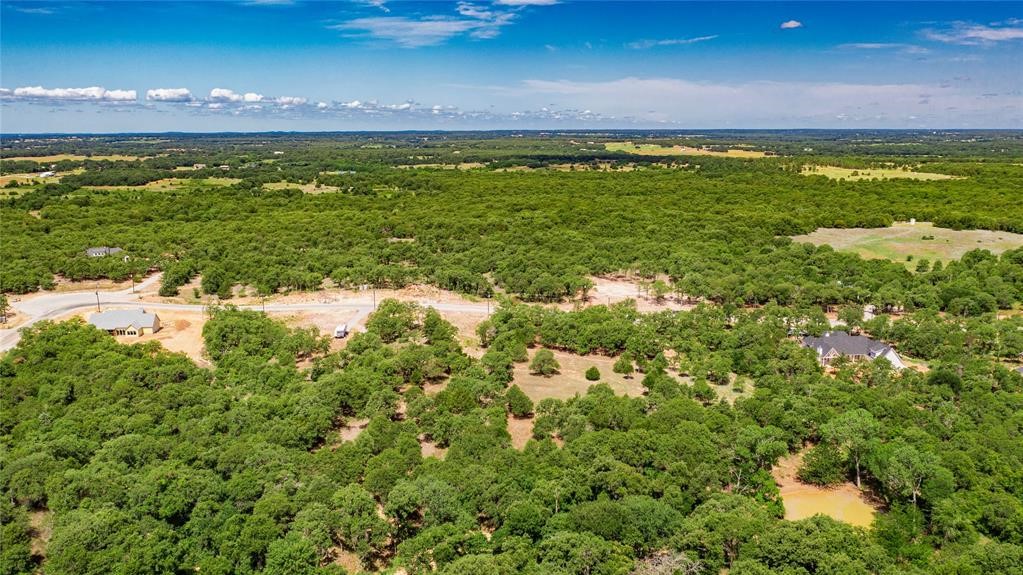 310 Rolling Bend Alvord TX 76225
