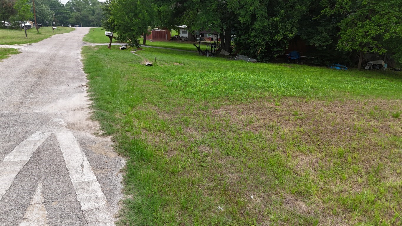 8165 Deer View Circle Granbury TX 76049
