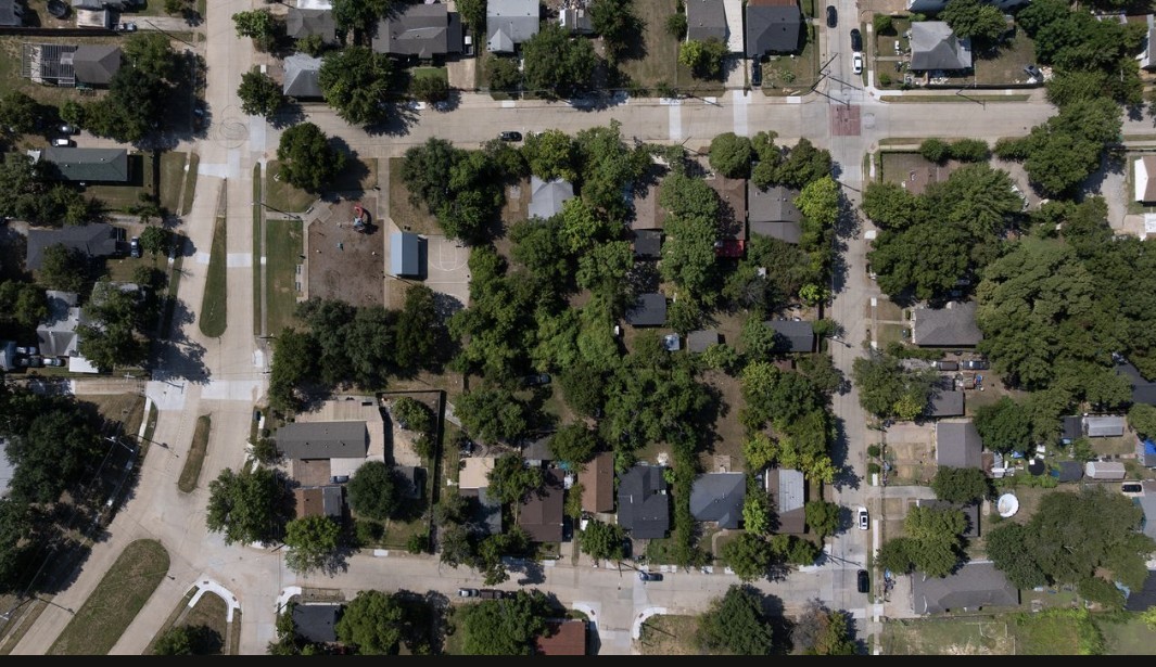 517 Pueblo Street Dallas TX 75212
