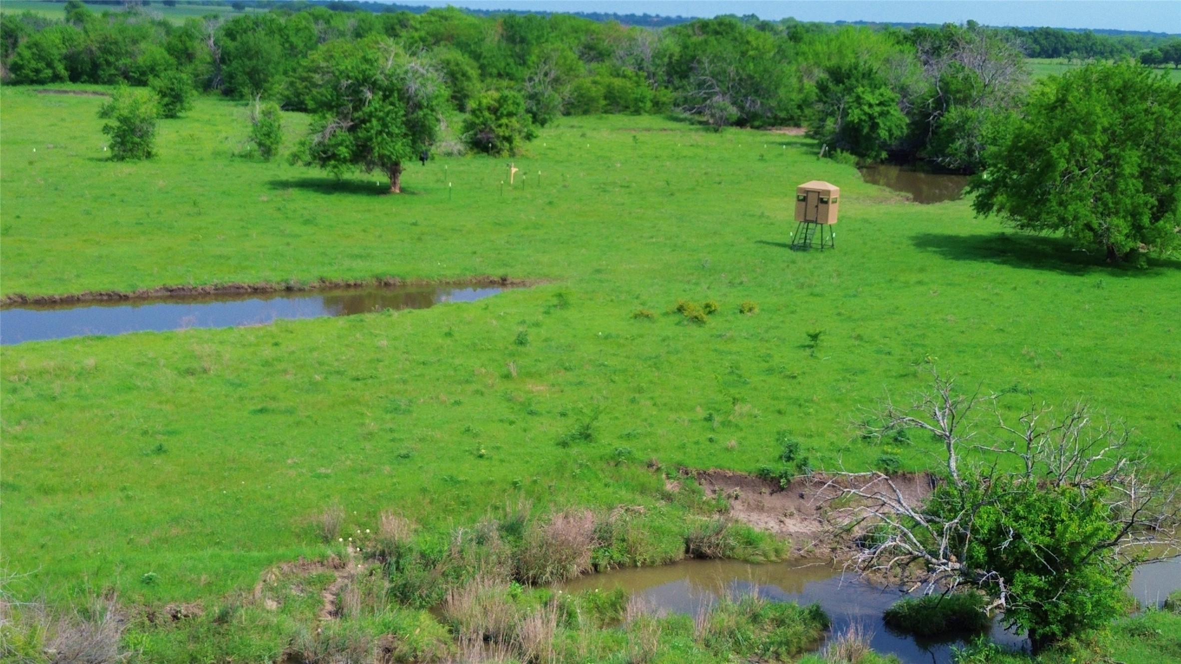 000 County Road 366 Era TX 76238