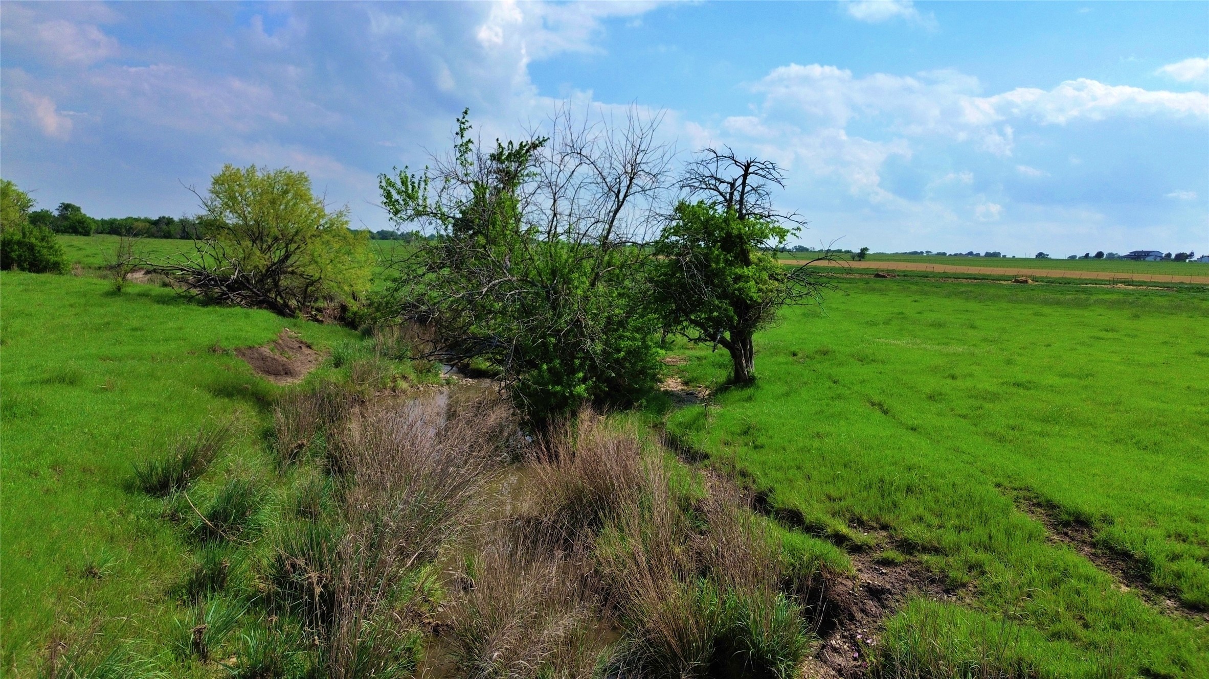 000 County Road 366 Era TX 76238