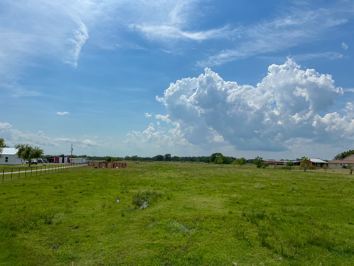 00 Fm 686 Dayton TX 77535