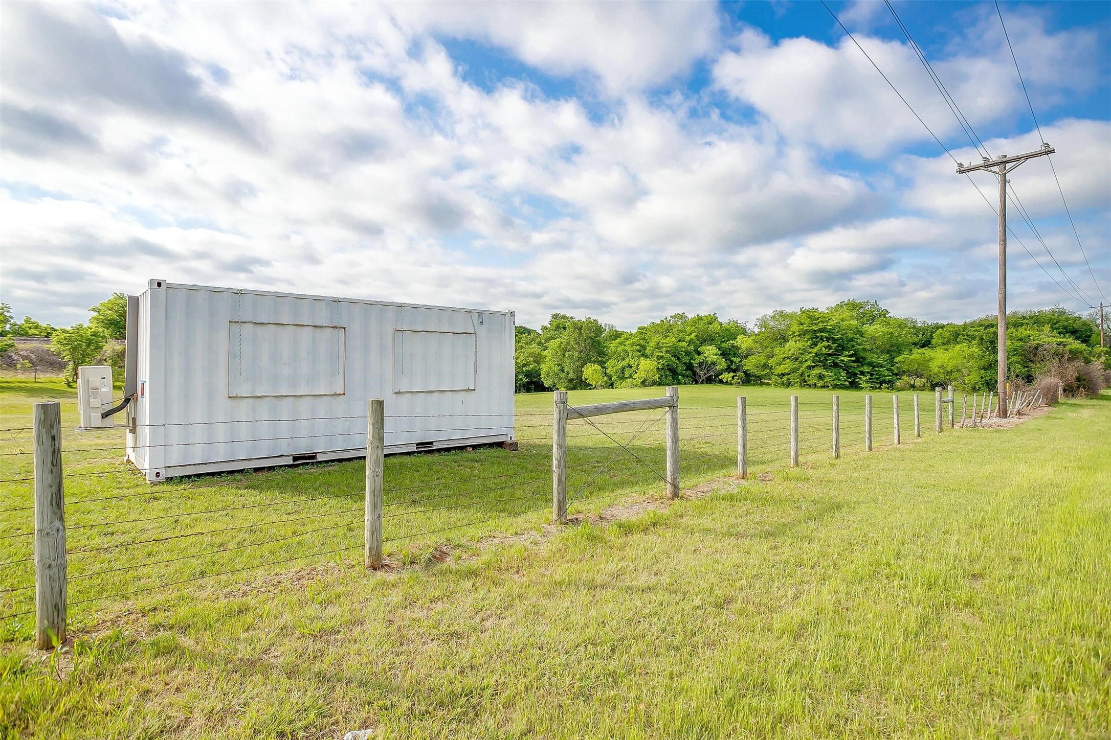 Tbd Tx-174 Blum TX 76627