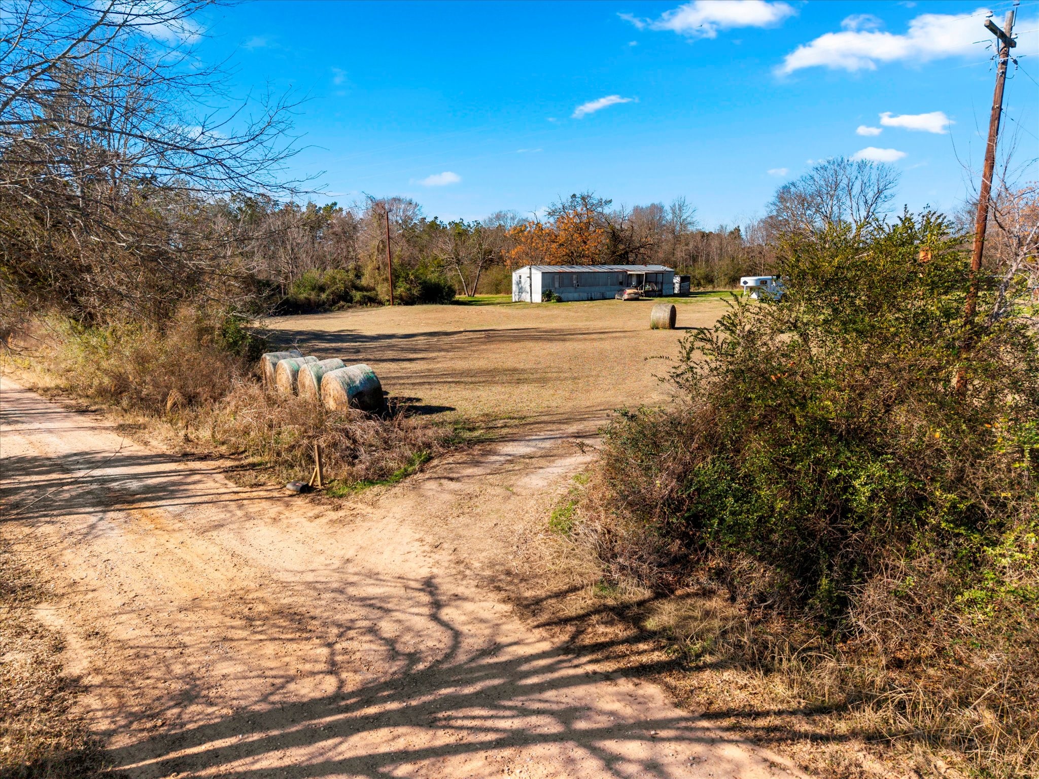 2116 Cr 4314 De Kalb TX 75503