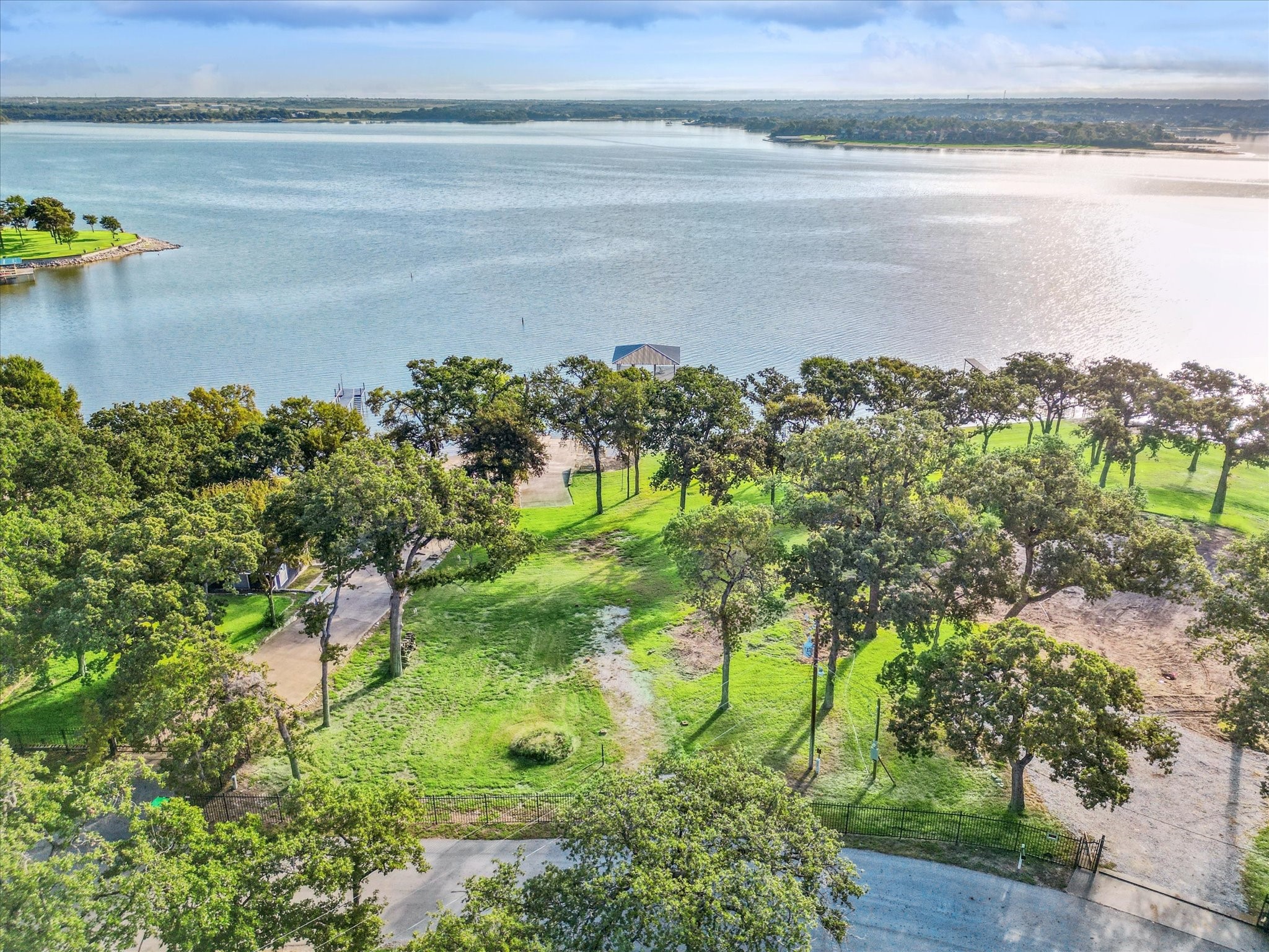 12424 Lake Forest Drive Azle TX 76020