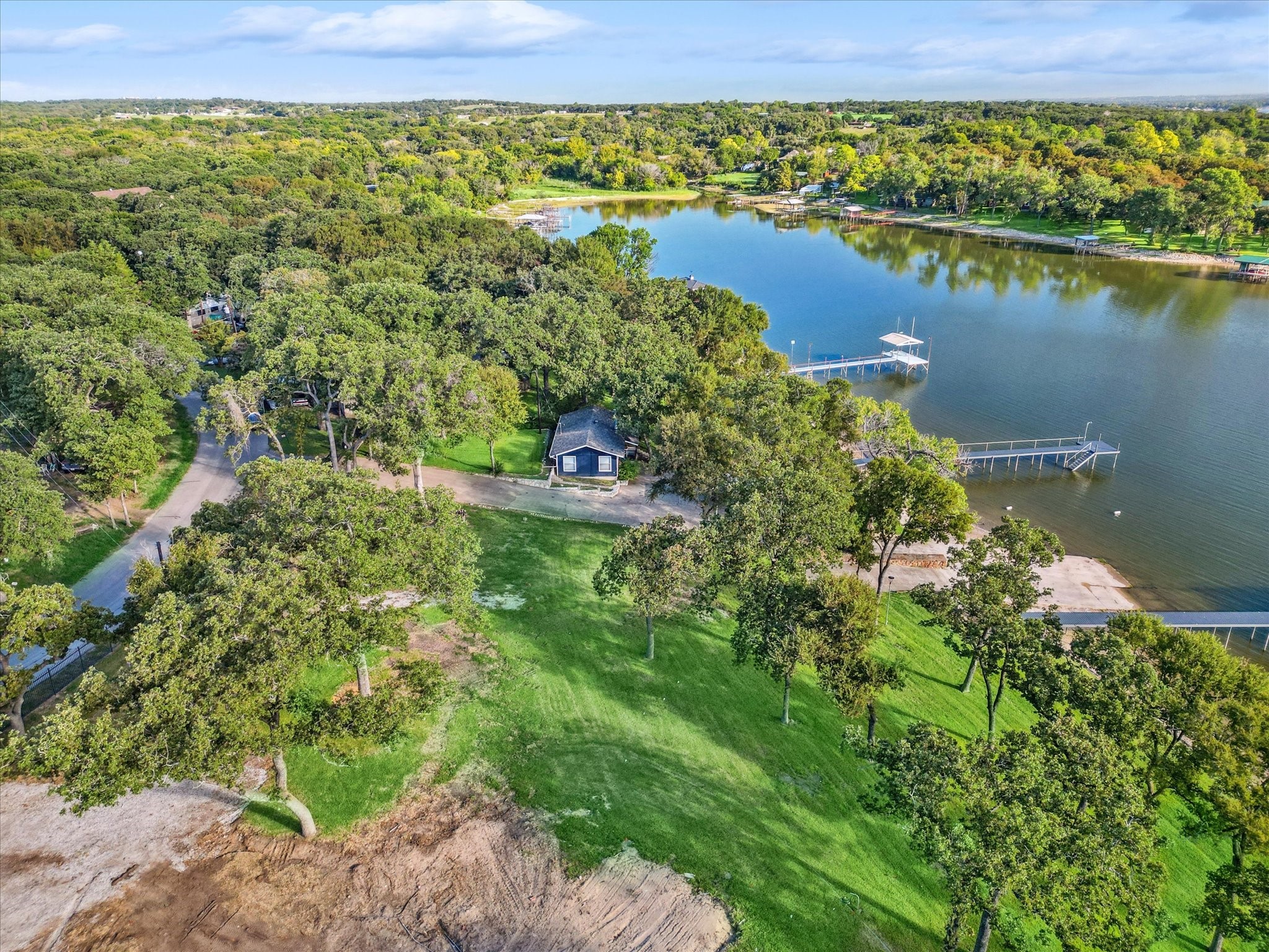 12424 Lake Forest Drive Azle TX 76020