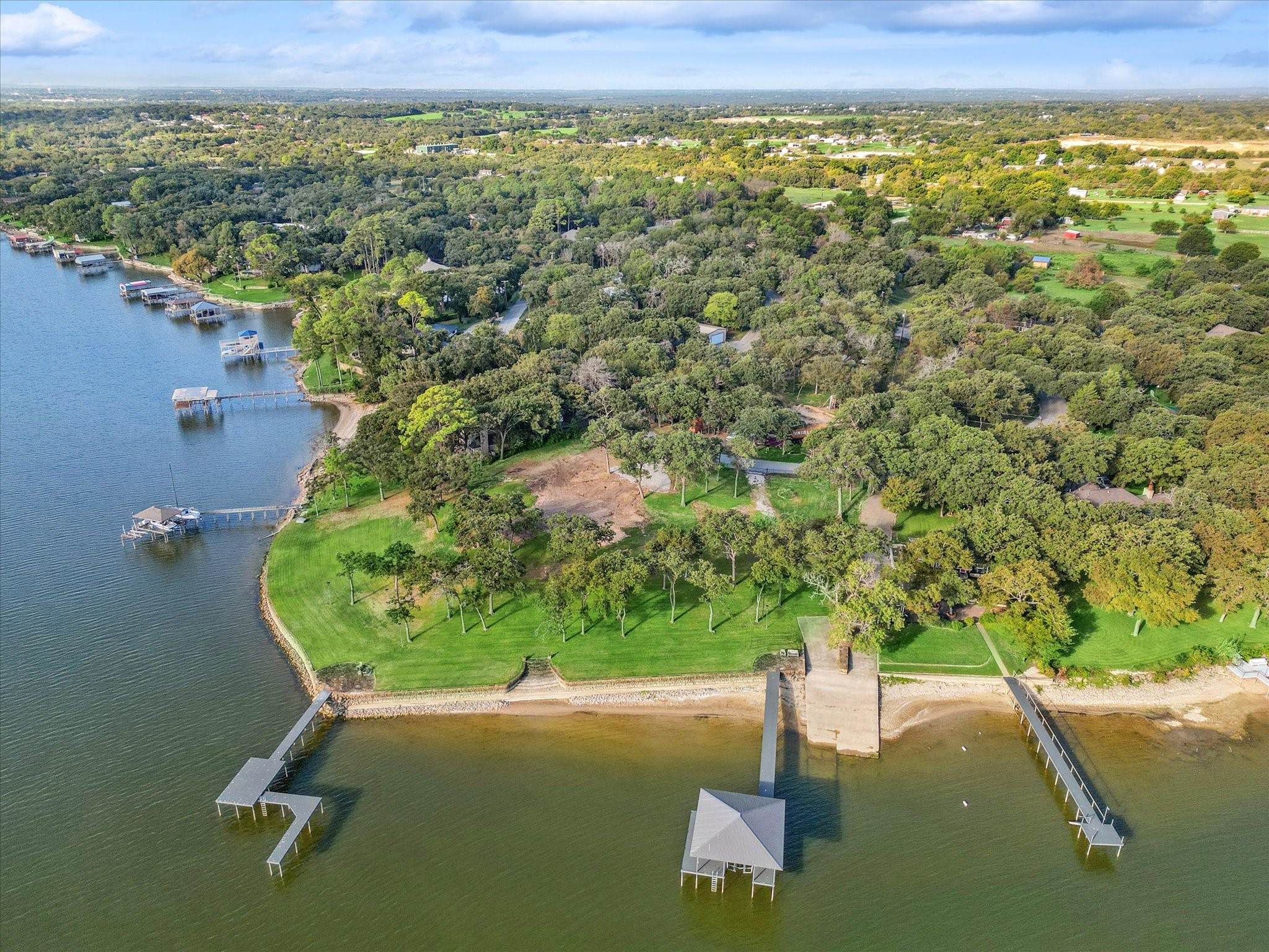12424 Lake Forest Drive Azle TX 76020