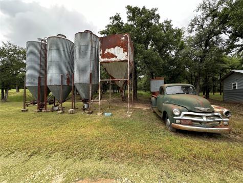 3739 Cr 2160 Iredell TX 76649