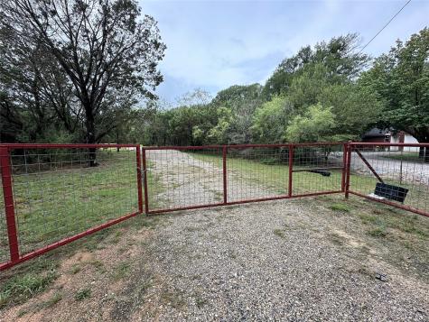 3739 Cr 2160 Iredell TX 76649
