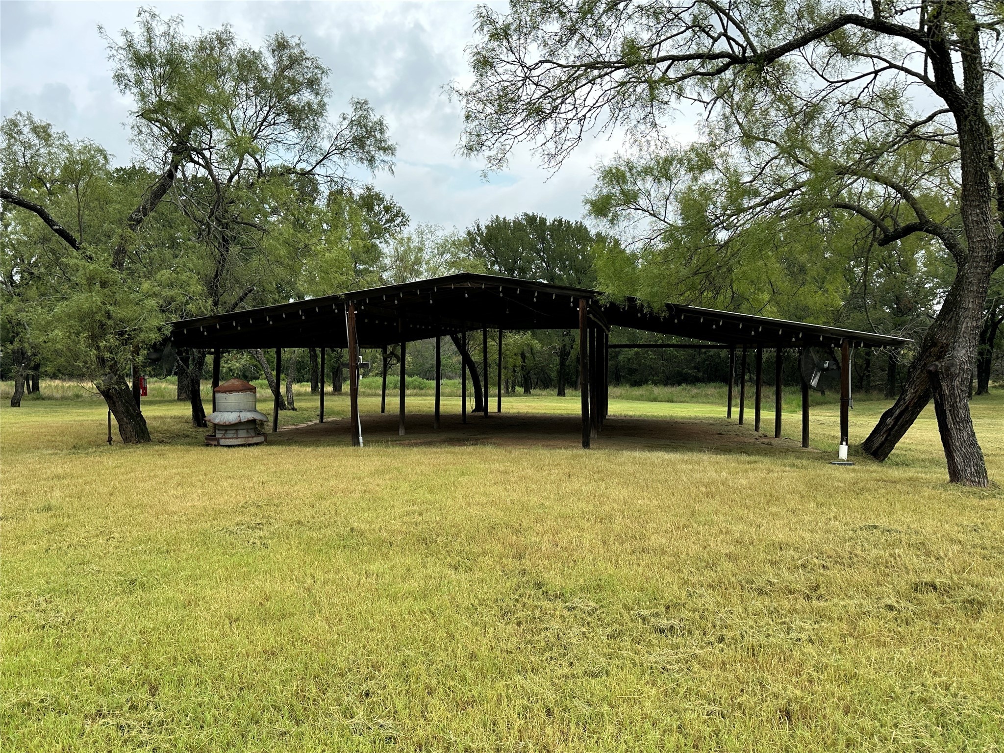 3739 Cr 2160 Iredell TX 76649