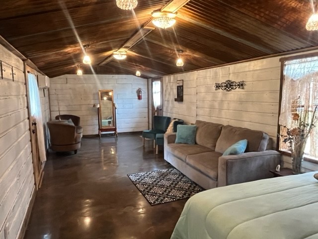 3739 Cr 2160 Iredell TX 76649