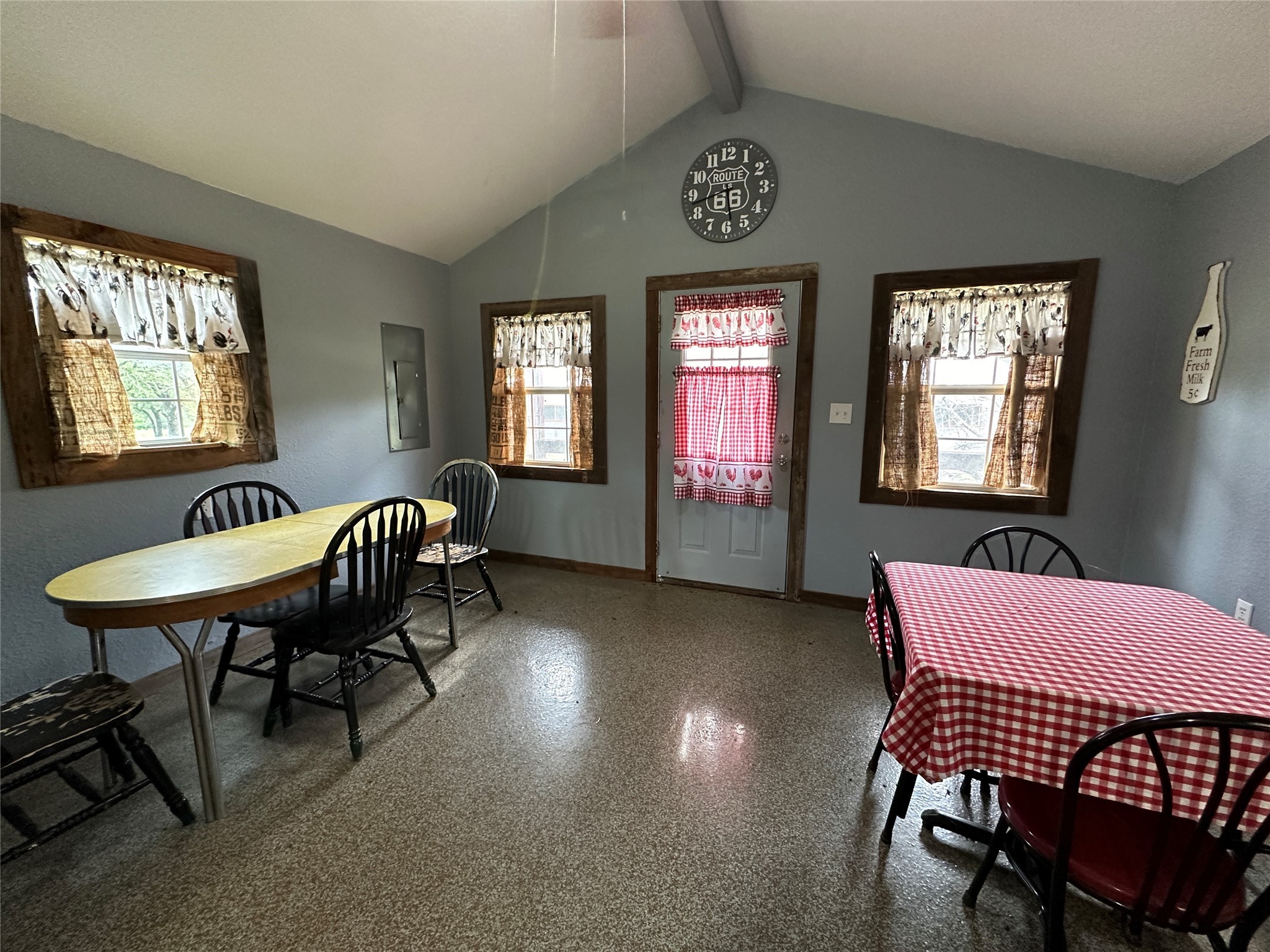 3739 Cr 2160 Iredell TX 76649