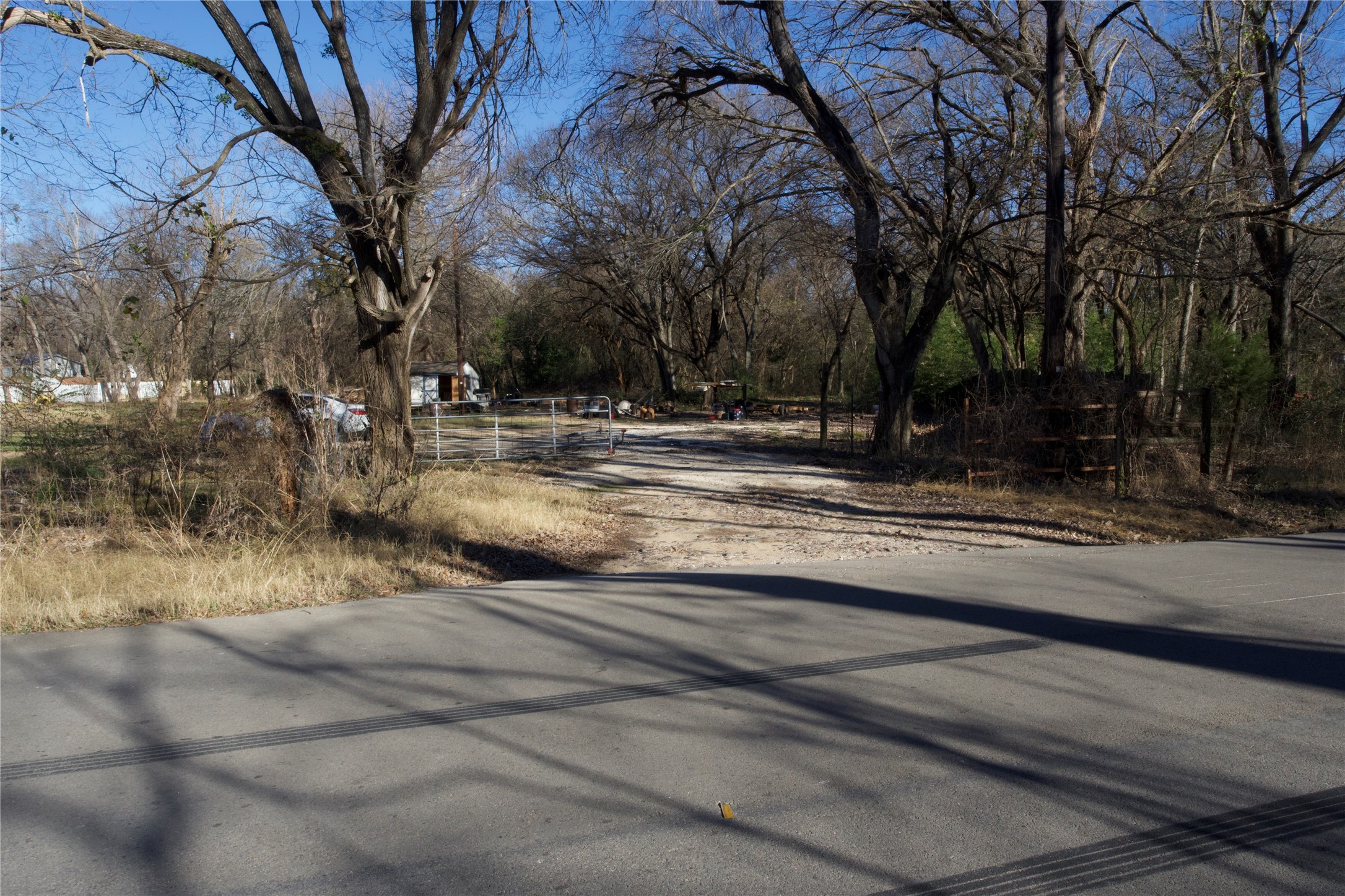725 County Road 414 Cleburne TX 76031