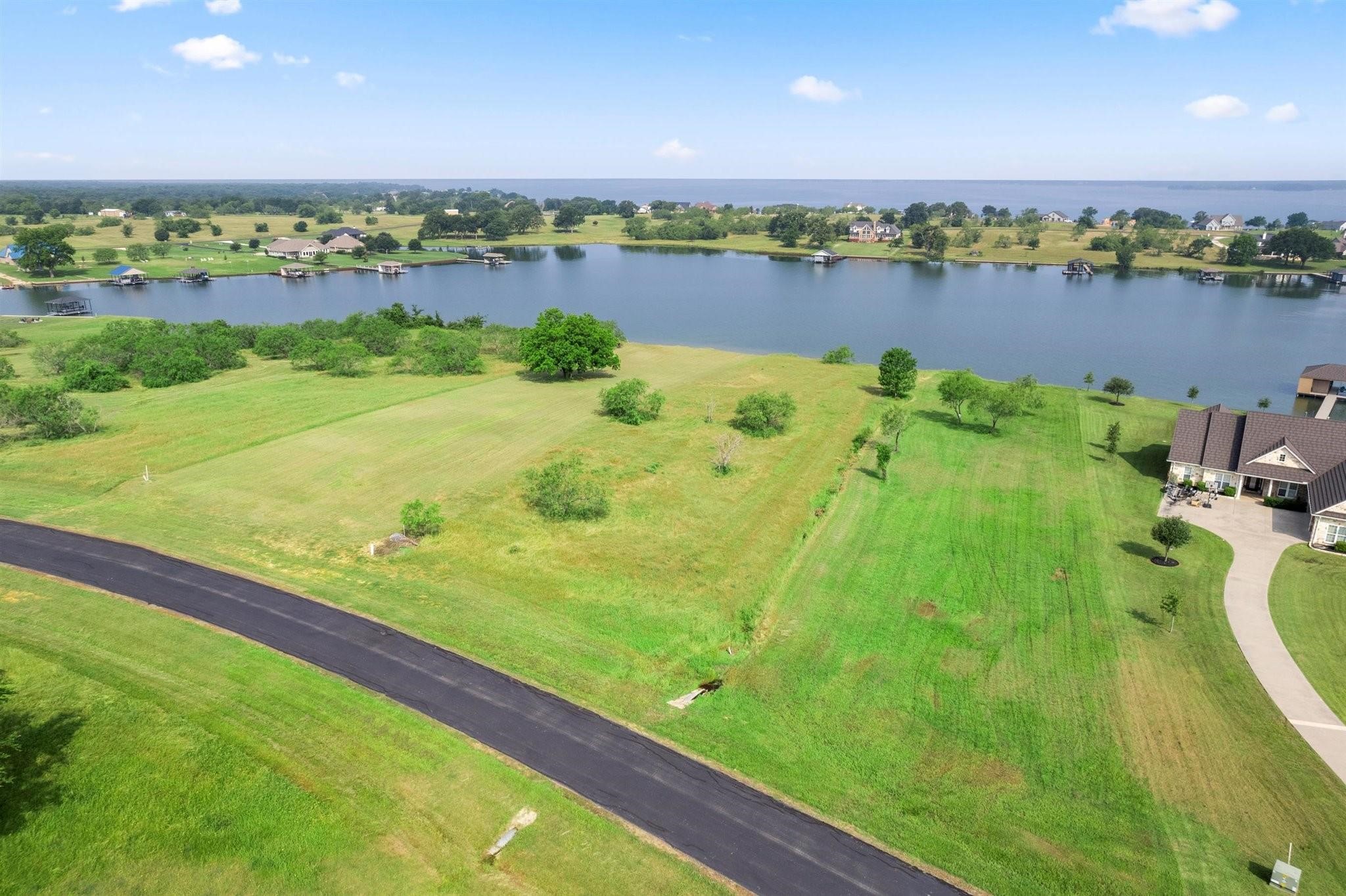 7049TBD Lake Vista Drive Streetman TX 75859