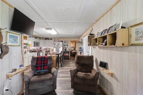 254 County Road 4129 New Boston TX 75570