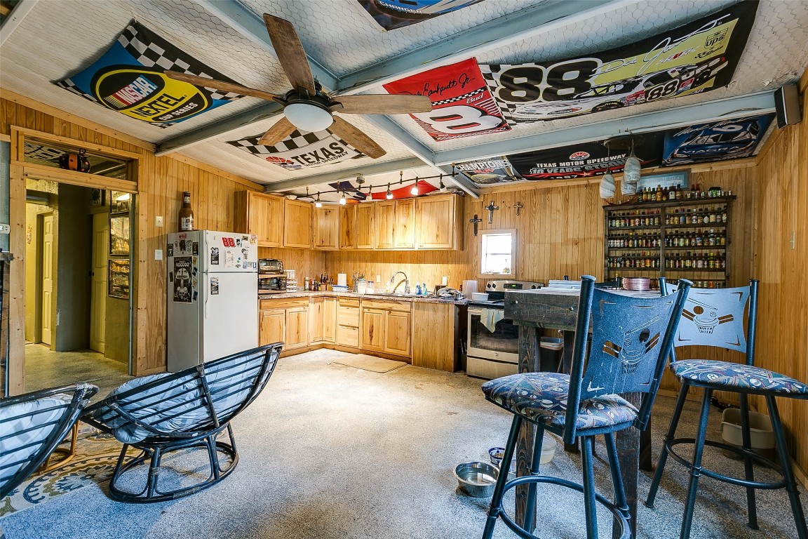 Na Cox Road Robert Lee TX 76945