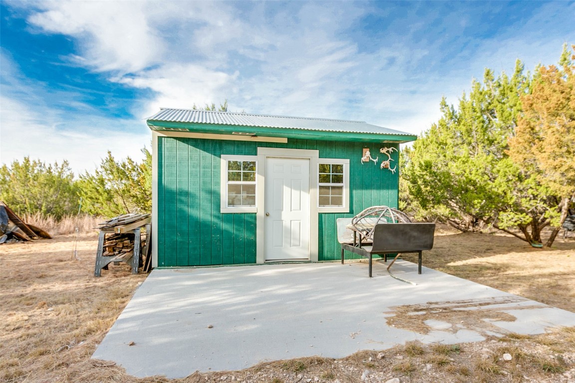 Na Cox Road Robert Lee TX 76945
