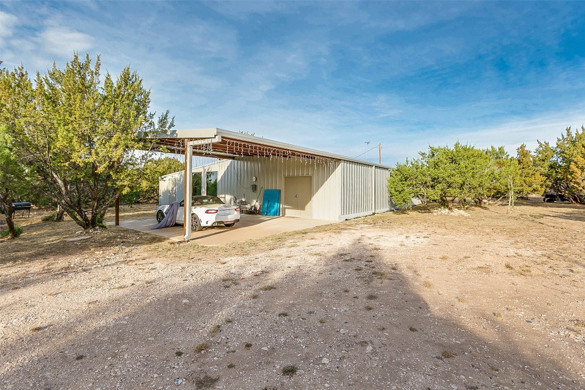 Na Cox Road Robert Lee TX 76945