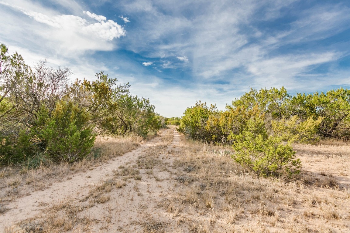 Na Cox Road Robert Lee TX 76945