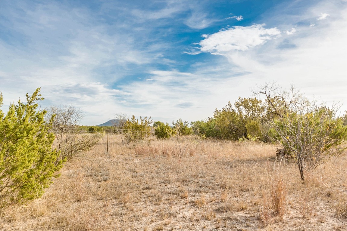 Na Cox Road Robert Lee TX 76945