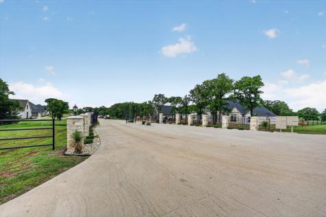 1601 Private Access 60200 Burleson TX 76028