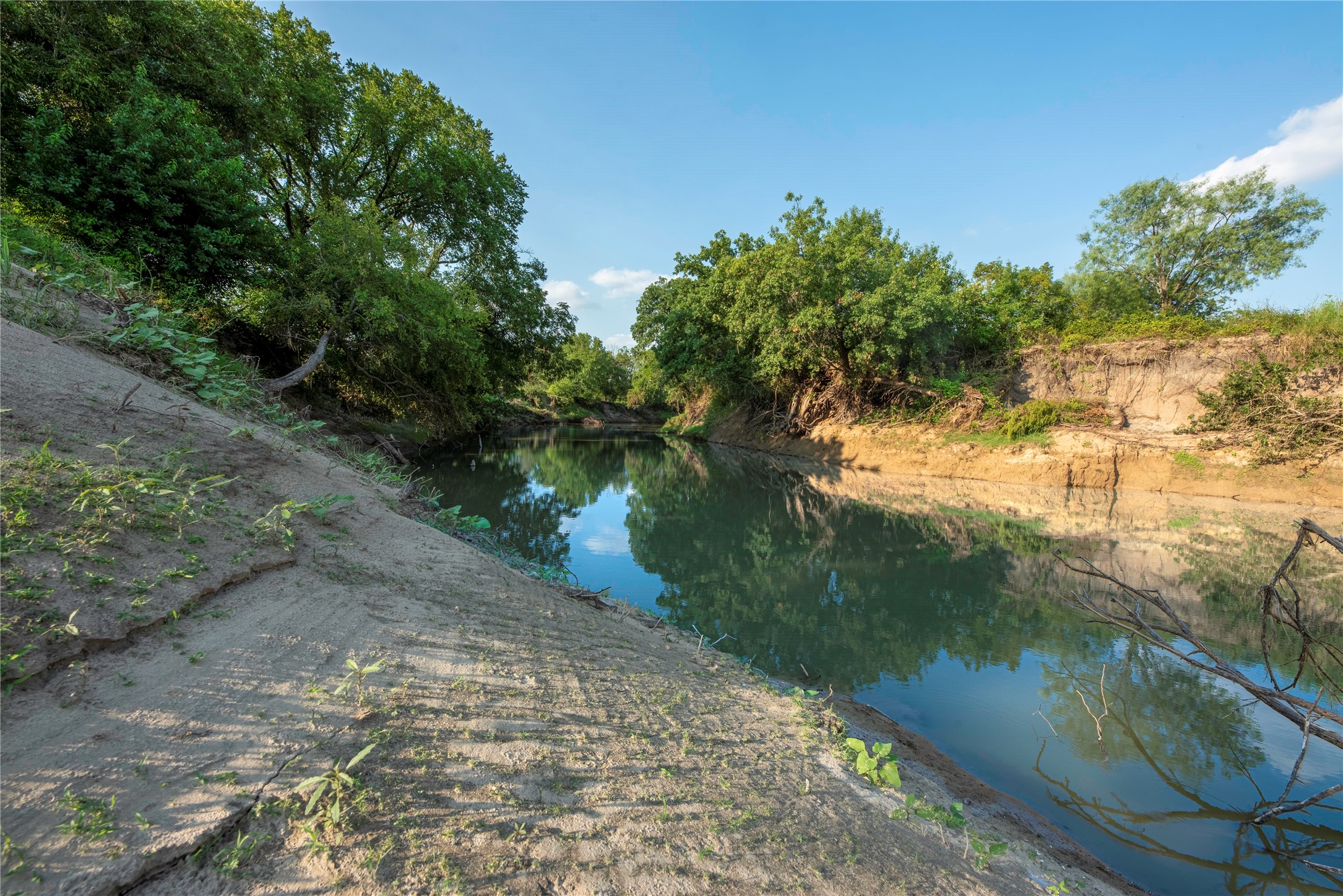 11157 State Highway 36 Jonesboro TX 76538