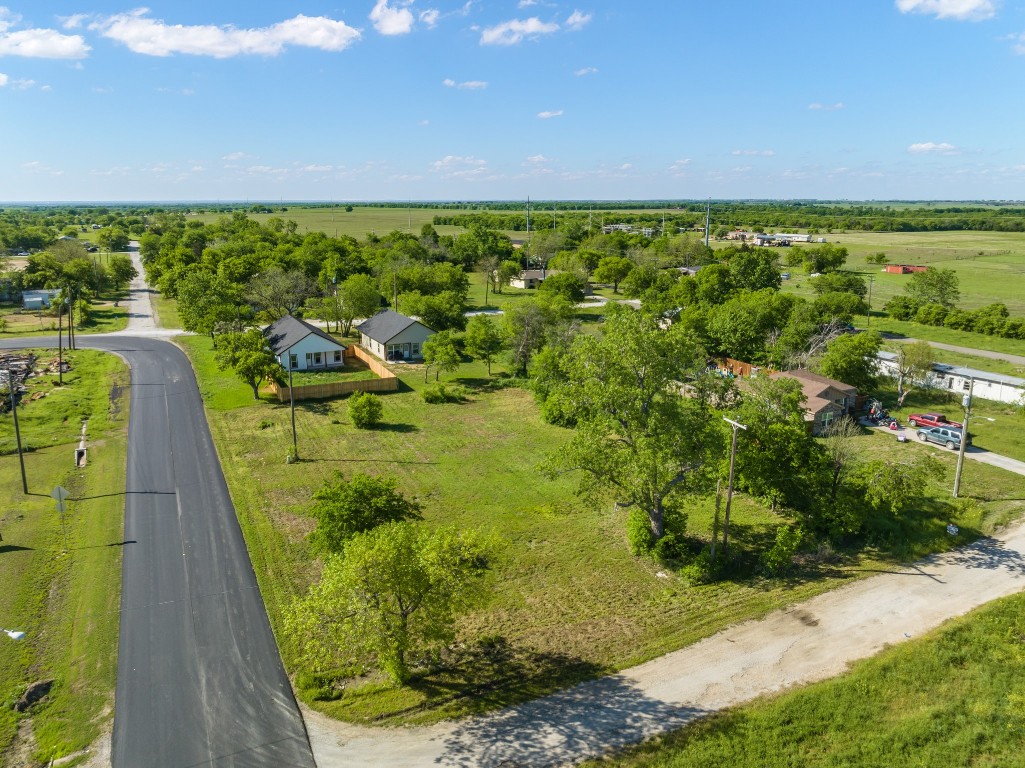 108 N Park Street Itasca TX 76055